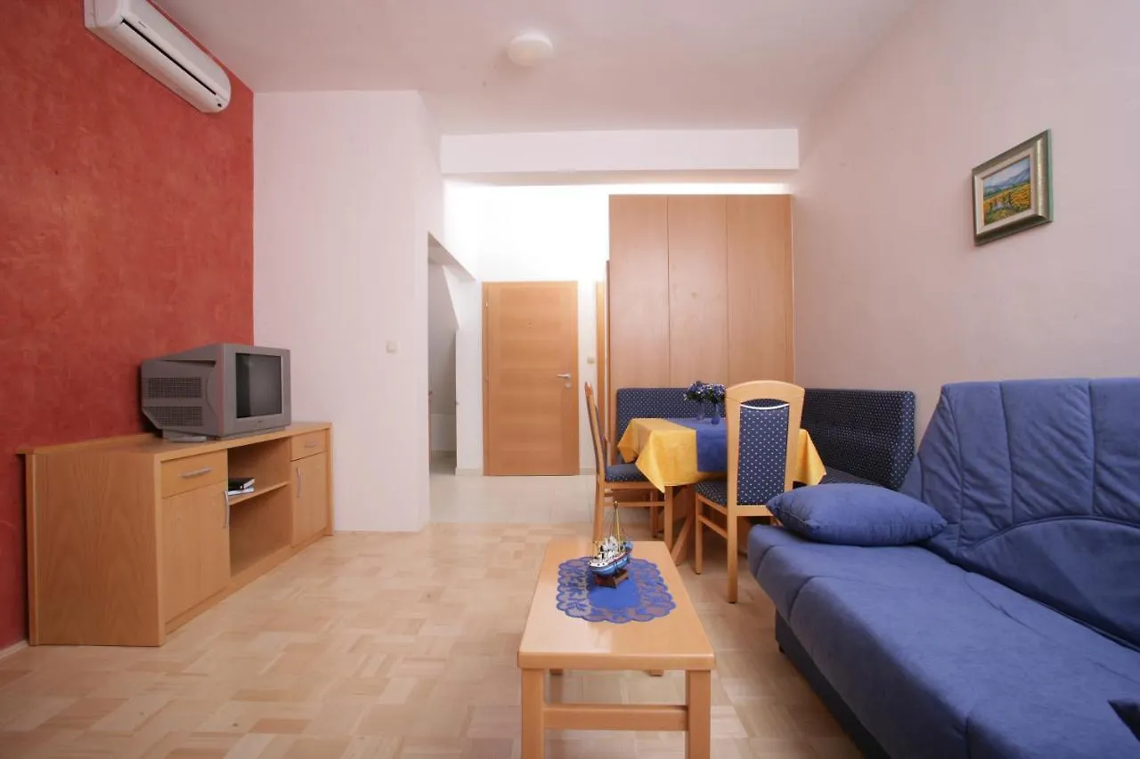 Apartments Villa Adriatica Biograd Na Moru