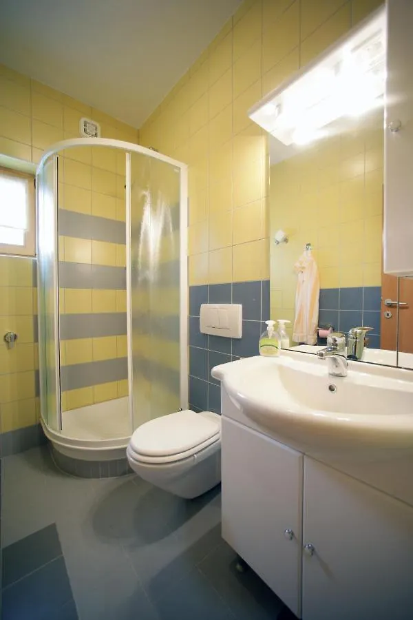 Apartments Villa Adriatica Biograd Na Moru
