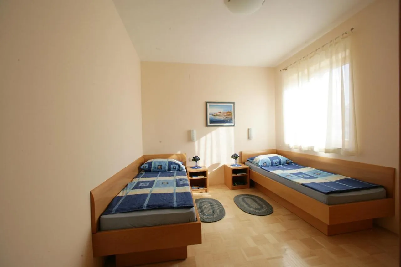 Apartments Villa Adriatica Biograd Na Moru