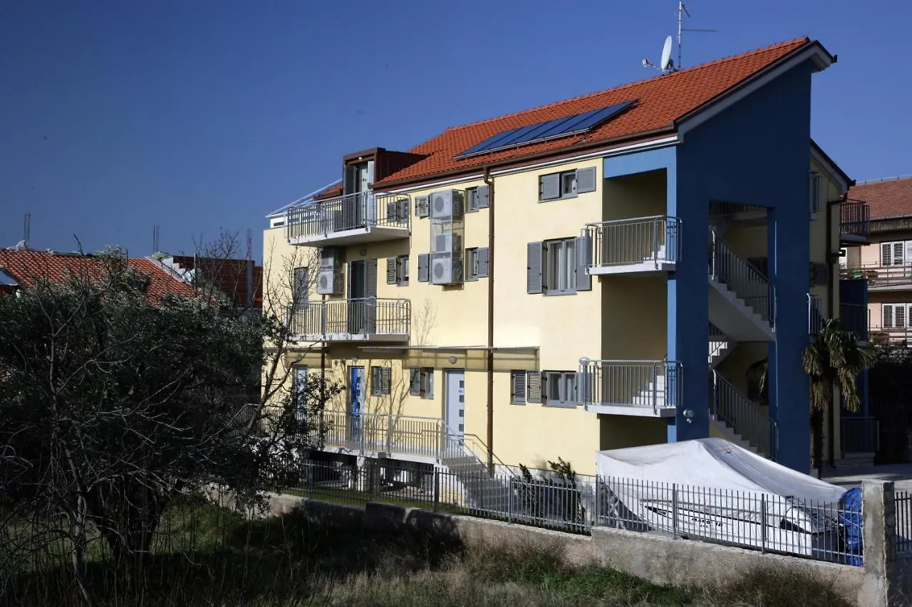 Apartments Villa Adriatica Biograd Na Moru