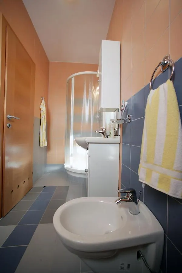 Apartments Villa Adriatica Biograd Na Moru
