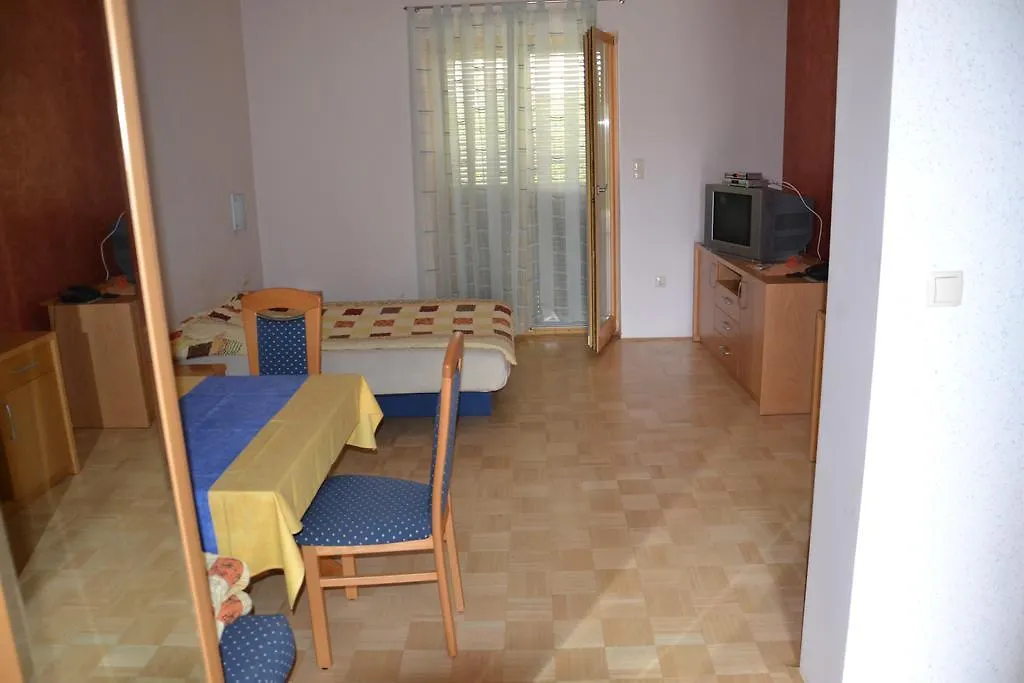 Apartments Villa Adriatica Biograd Na Moru 0*,